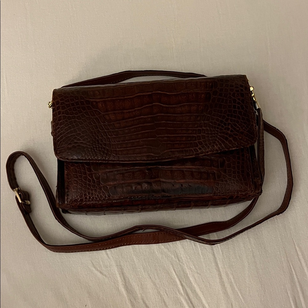 Vintage Besozzi vintage Brown Crocodile Embossed Crossbody Bag